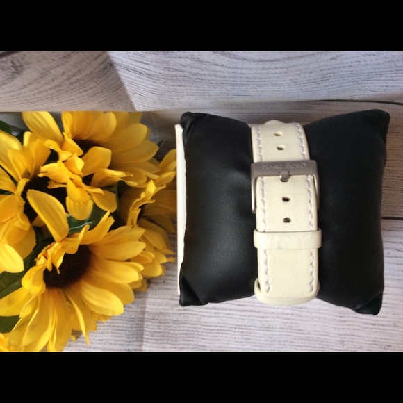 Marc Ecko Rhino Stainless Steel Crystal Watch - Picture 3 of 3